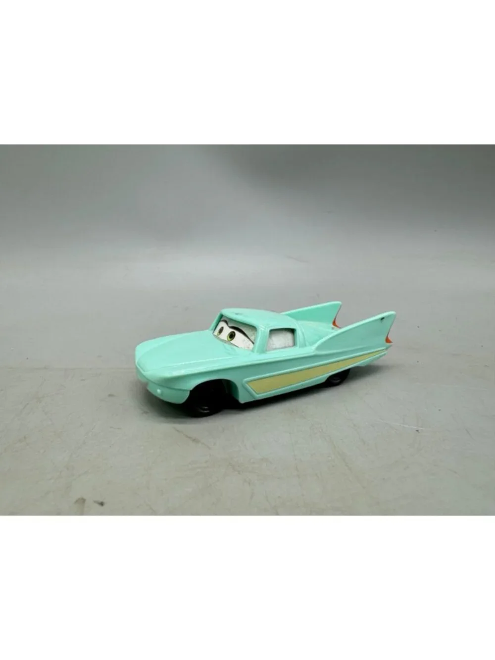 McDonald's Cars Flo Toy 2000 teal pull back car Pixar cars 4